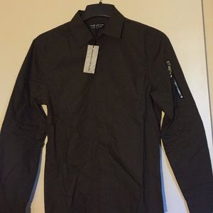 New Maniere De Voir army green dress shirt